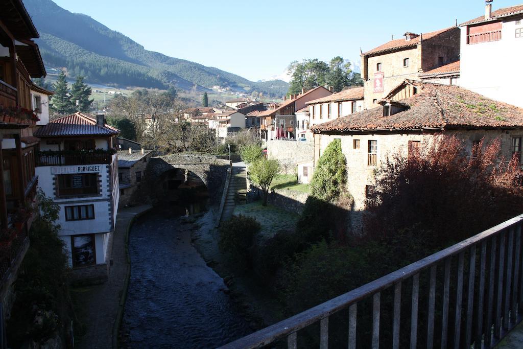 Hosteria La Antigua Potes Exterior photo