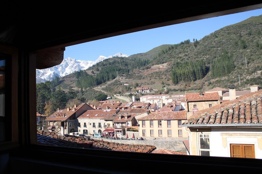 Hosteria La Antigua Potes Exterior photo